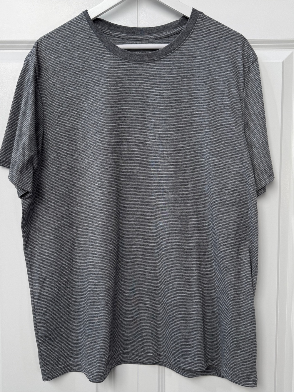 Sonoma XXL Gray Micro-Striped Short Sleeve T-Shirt